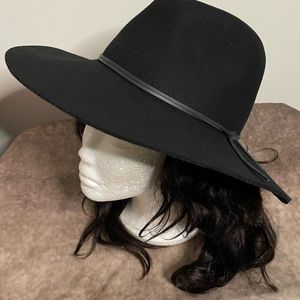 100% WOOL FEDORA HAT!